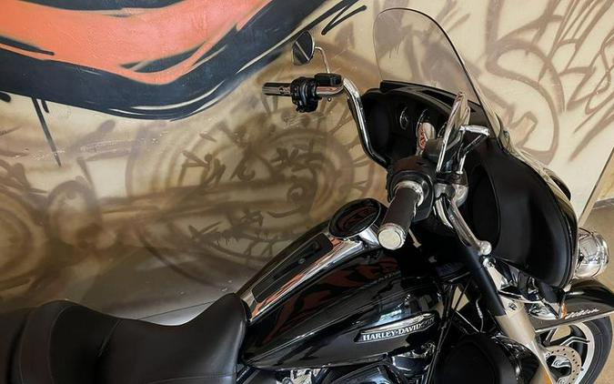 2019 Harley-Davidson® FLHTCU - Electra Glide® Ultra Classic®