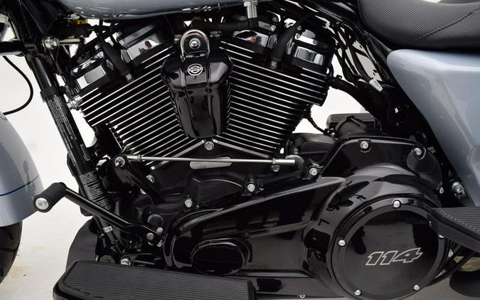 2024 Harley-Davidson® FLTRT - Road Glide® 3