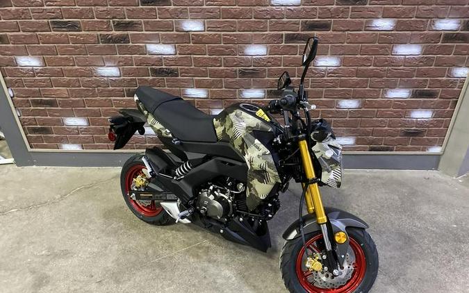 2025 Kawasaki Z125 PRO Cypher Camo Beige