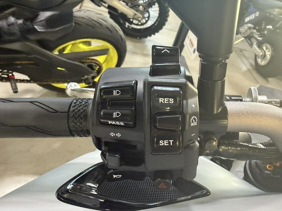 2026 Yamaha MT-10