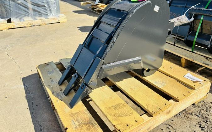 2025 Bobcat® 12" MX 3 HD BUCKET