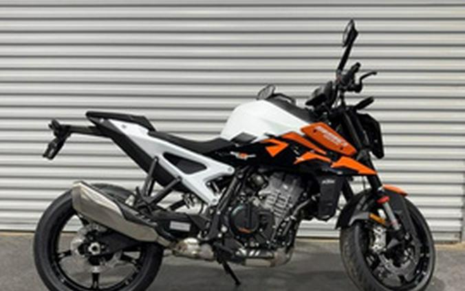 2027 KTM Duke 990