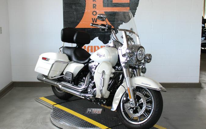 2015 Harley-Davidson Road King Classic Touring FLHR