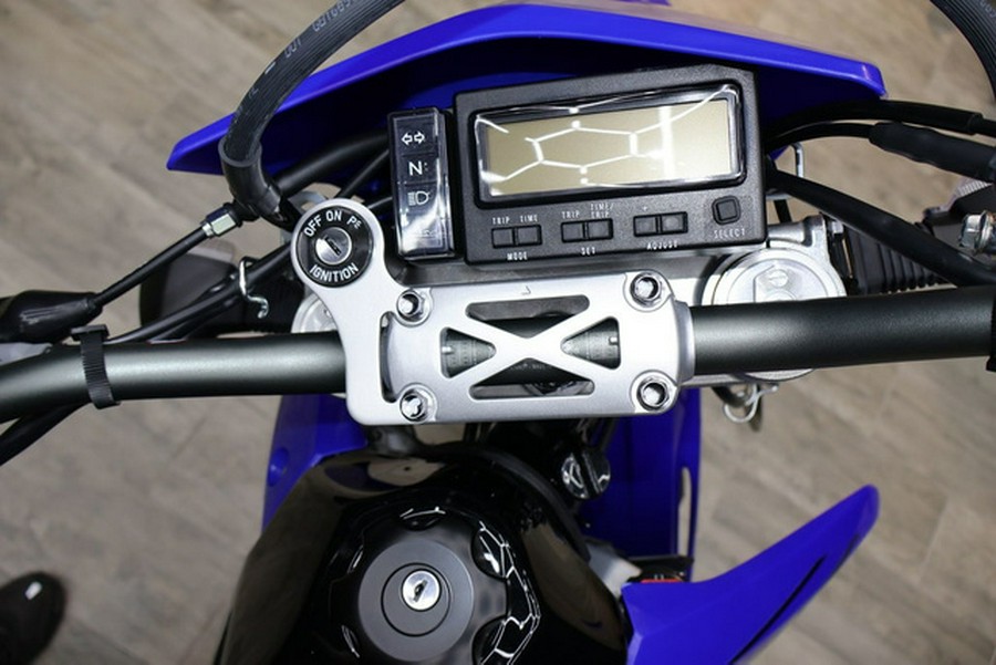 2024 Suzuki DR-Z400SM