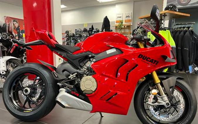 2024 Ducati Panigale V4 S