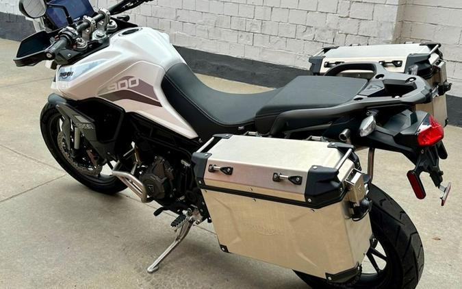 2022 Triumph Tiger 900 GT Pure White