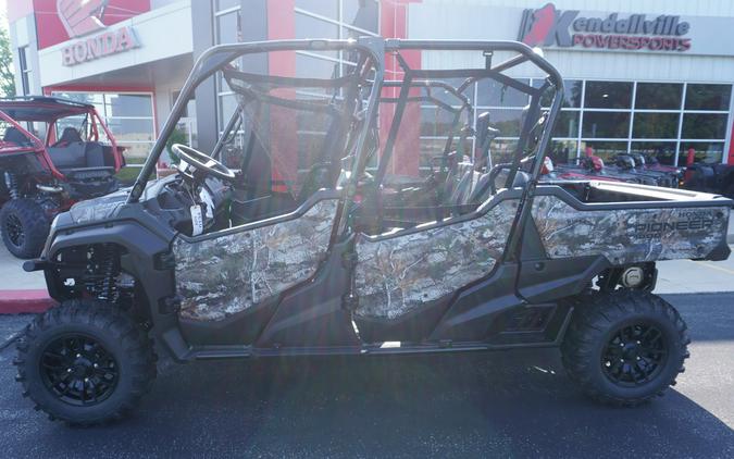 2024 Honda PIONEER 1000-6 DELUX CREW CAMO