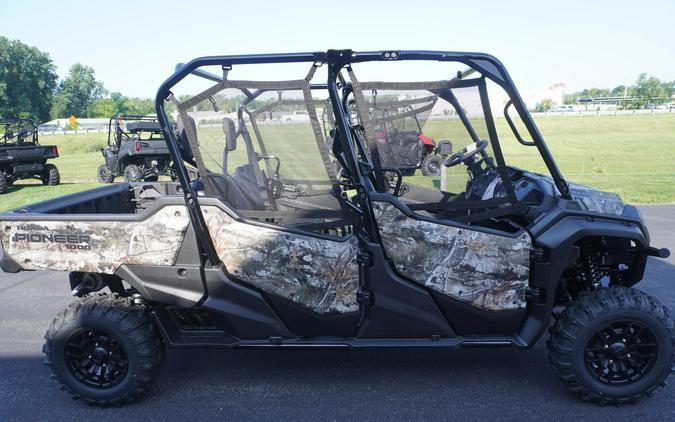 2024 Honda PIONEER 1000-6 DELUX CREW CAMO