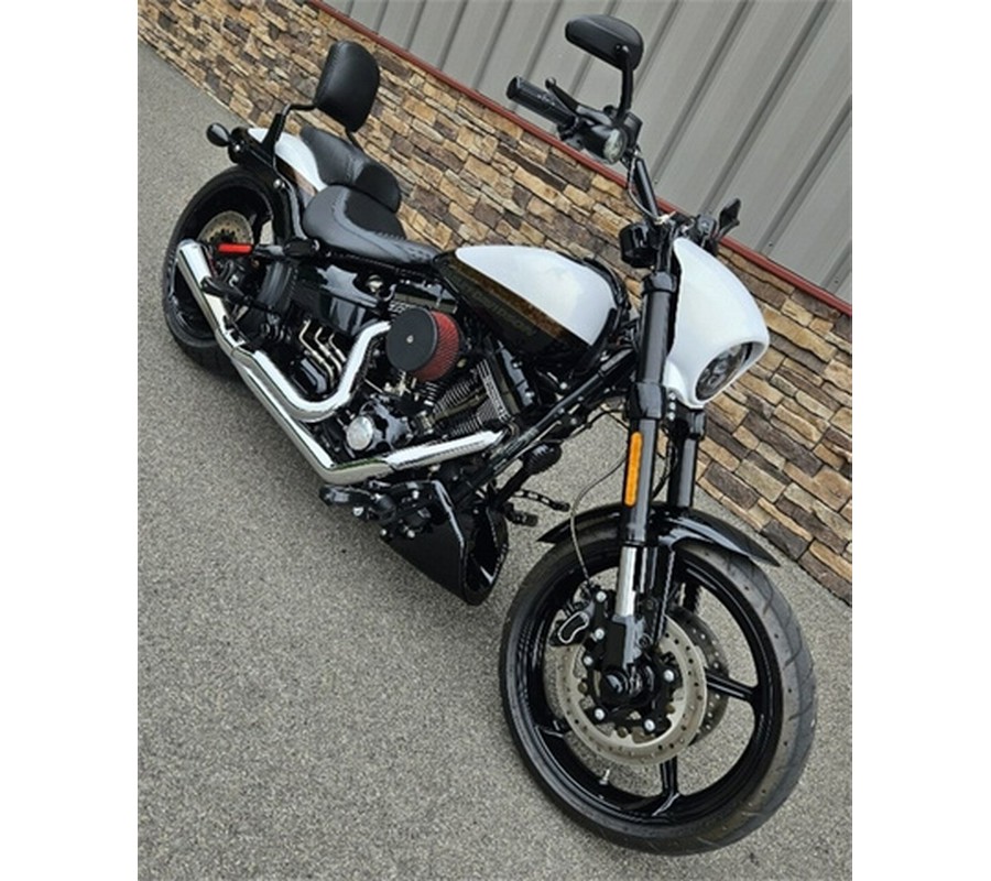 2016 Harley-Davidson FXSE - CVO Pro Street Breakout