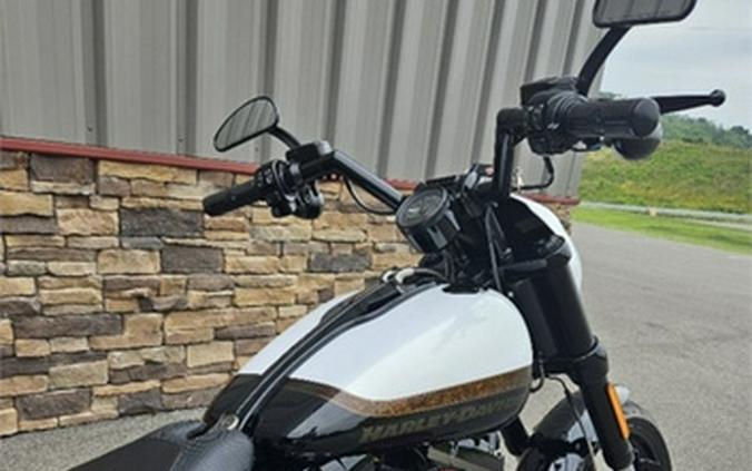 2016 Harley-Davidson FXSE - CVO Pro Street Breakout