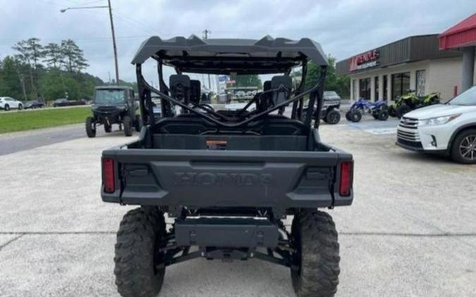 2025 Honda Pioneer 1000-6 Deluxe Crew