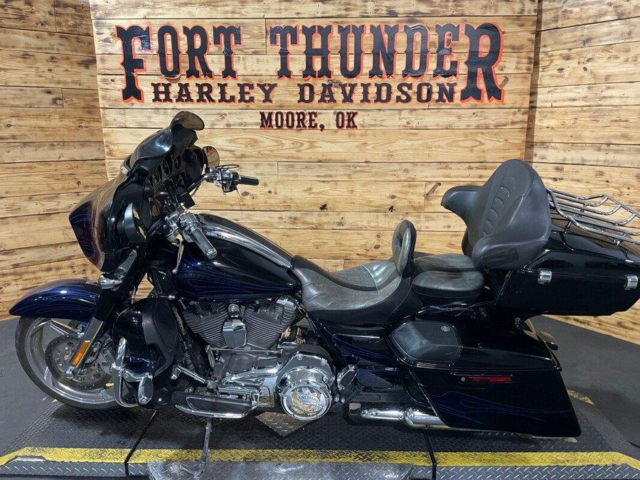 2016 Harley-Davidson CVO Street Glide