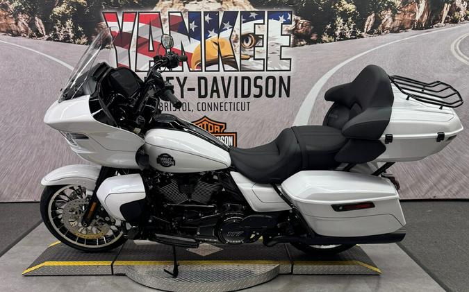 2026 FLTRXL Road Glide Limited