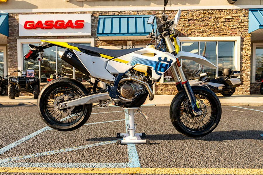 2024 Husqvarna® FE 501s