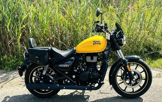 2021 Royal Enfield Meteor 350 Review (15 Fast Facts)