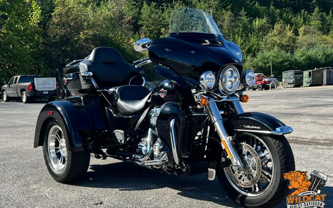 2023 Harley-Davidson FLHTCUTG - Tri Glide Ultra