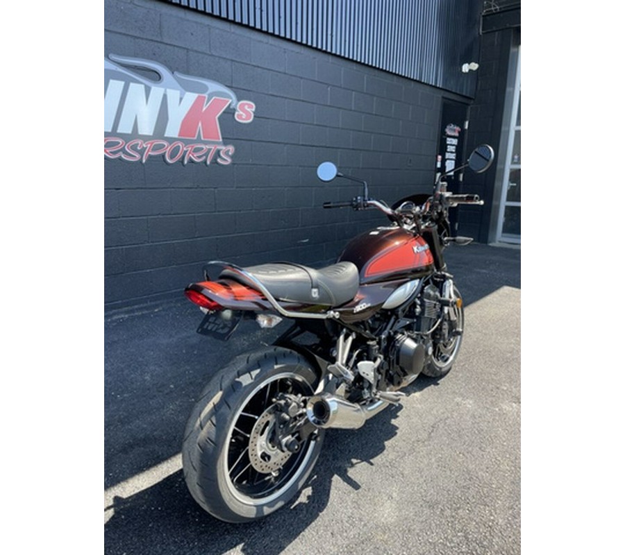 2018 Kawasaki Z900RS Metallic Spark Black