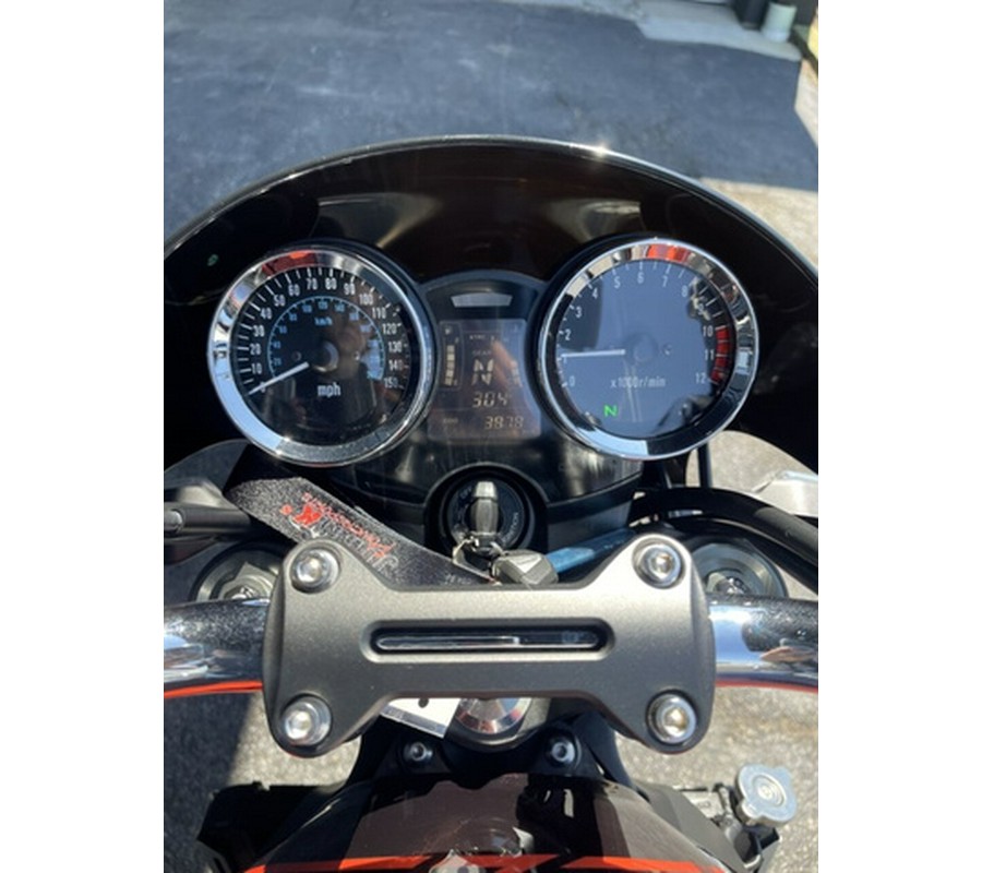 2018 Kawasaki Z900RS Metallic Spark Black