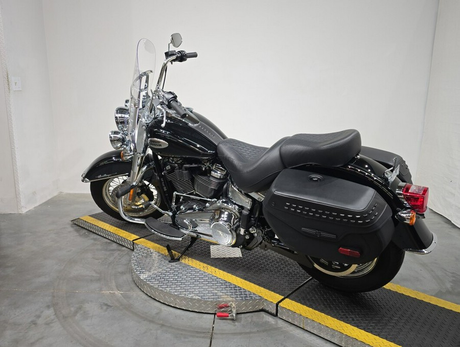 FLHCS 2023 Heritage Classic