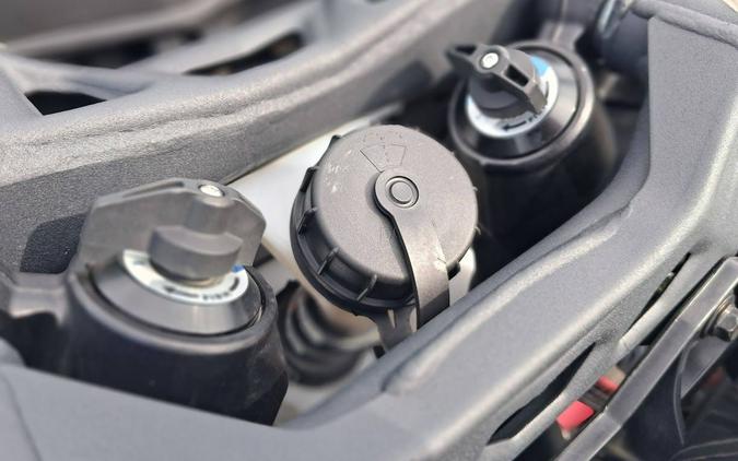 2025 Can-Am Maverick X3 X RC Turbo RR 64