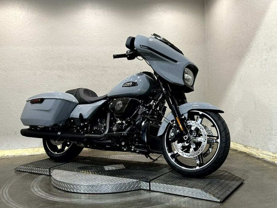 Harley-Davidson® Street Glide® 2026 DRK BILIARD GRY