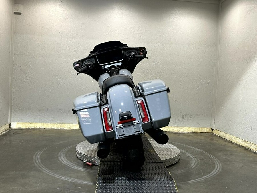 Harley-Davidson® Street Glide® 2026 DRK BILIARD GRY