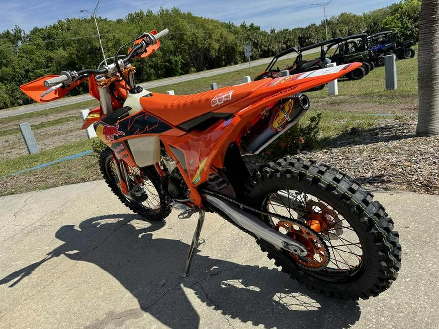 2024 KTM 350 XC-F Factory Edition