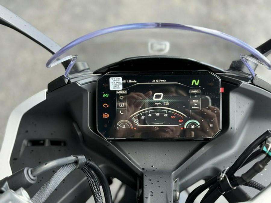 2025 CFMOTO 300SS