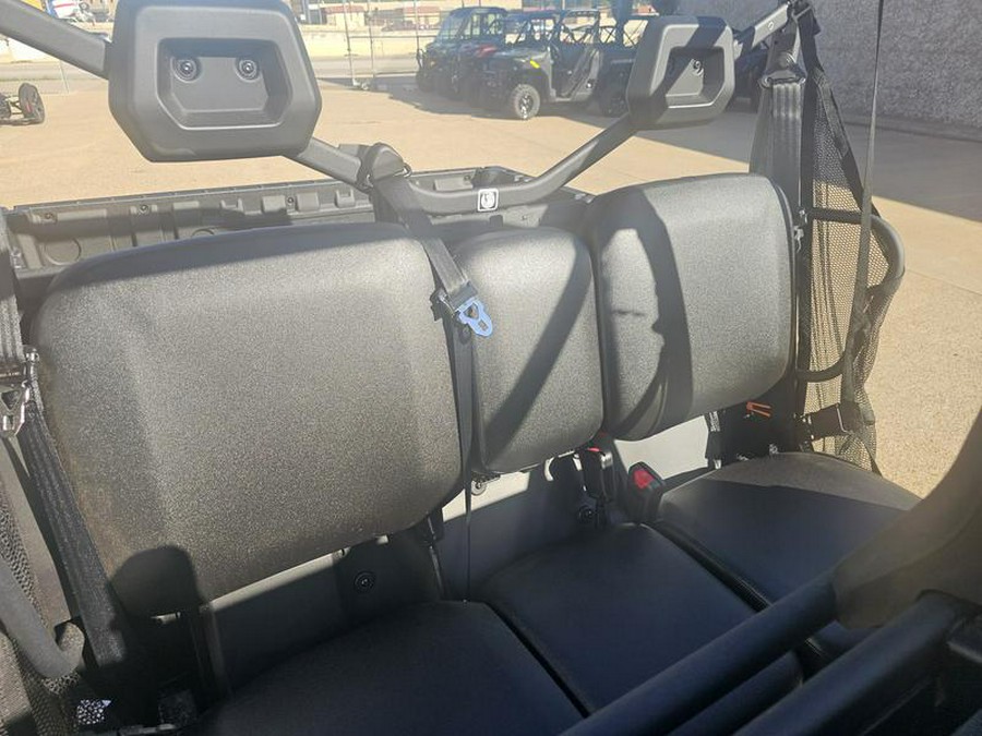 2025 Can-Am® Defender MAX DPS HD9 Stealth Black