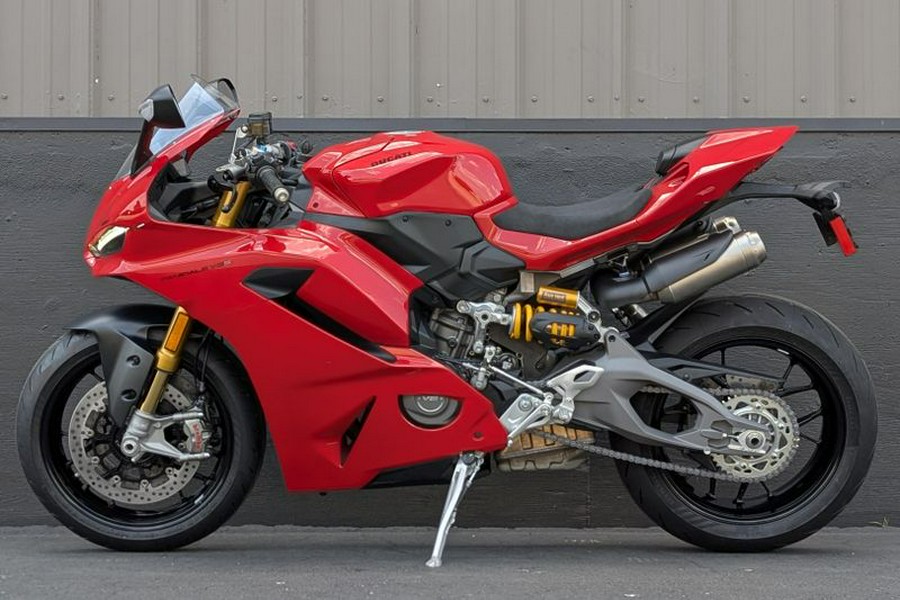 New 2026 DUCATI PANIGALE V2S
