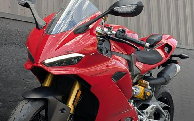 New 2026 DUCATI PANIGALE V2S