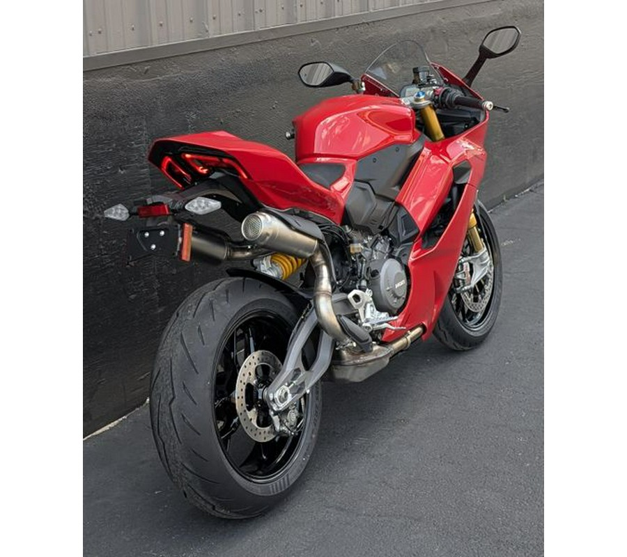 New 2026 DUCATI PANIGALE V2S