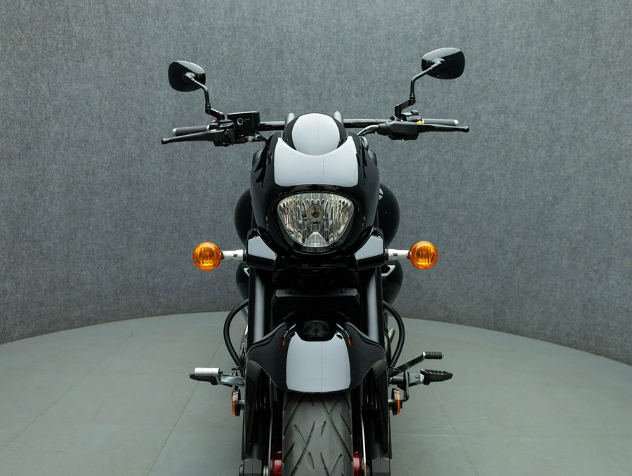 2019 SUZUKI VL1500 BOULEVARD M90