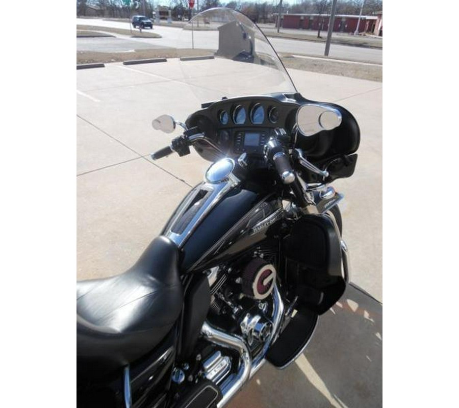 2014 Harley-Davidson® FLHTCU - Electra Glide® Ultra Classic®