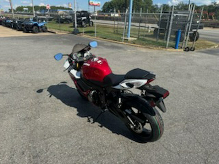 2027 GSX-R750 - Suzuki