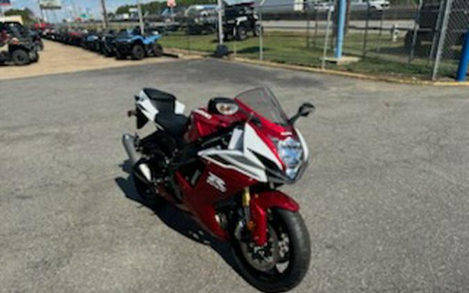 2027 GSX-R750 - Suzuki