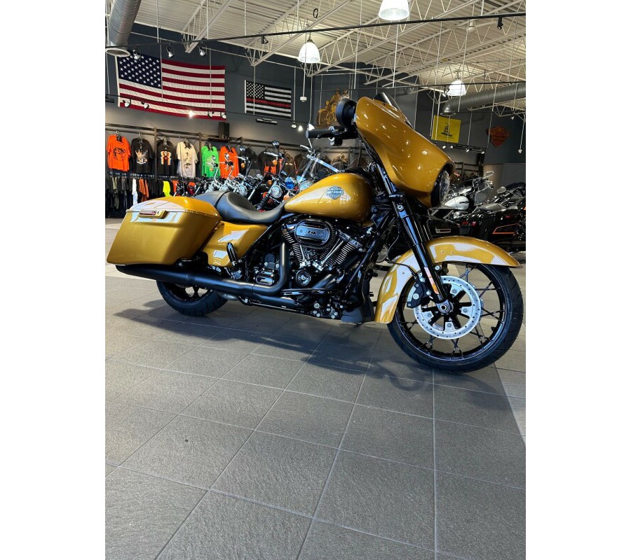 FLHXS 2023 Street Glide Special - IN STOCK! Ask for Gregg