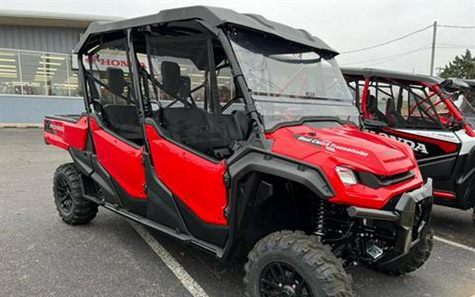 2023 Honda Pioneer 1000-6 Deluxe Crew