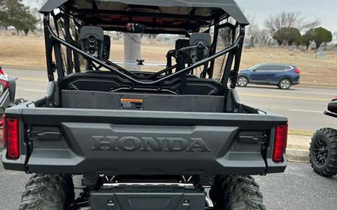 2023 Honda Pioneer 1000-6 Deluxe Crew