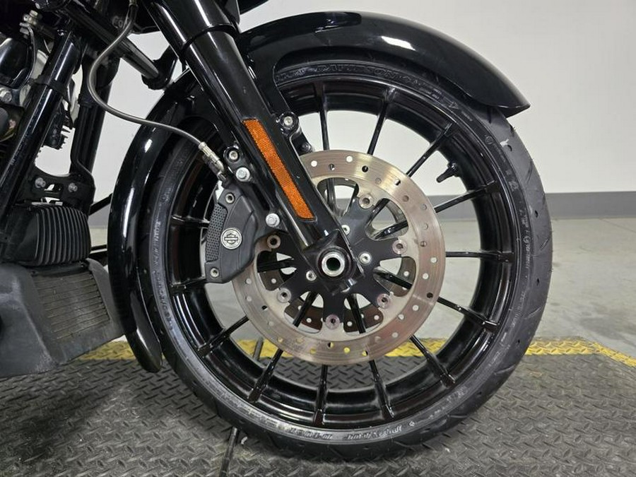 2018 Harley-Davidson® FLTRXS - Road Glide® Special