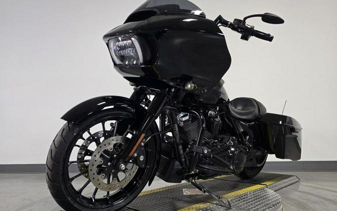 2018 Harley-Davidson® FLTRXS - Road Glide® Special