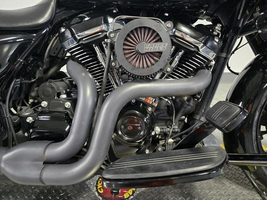 2018 Harley-Davidson® FLTRXS - Road Glide® Special