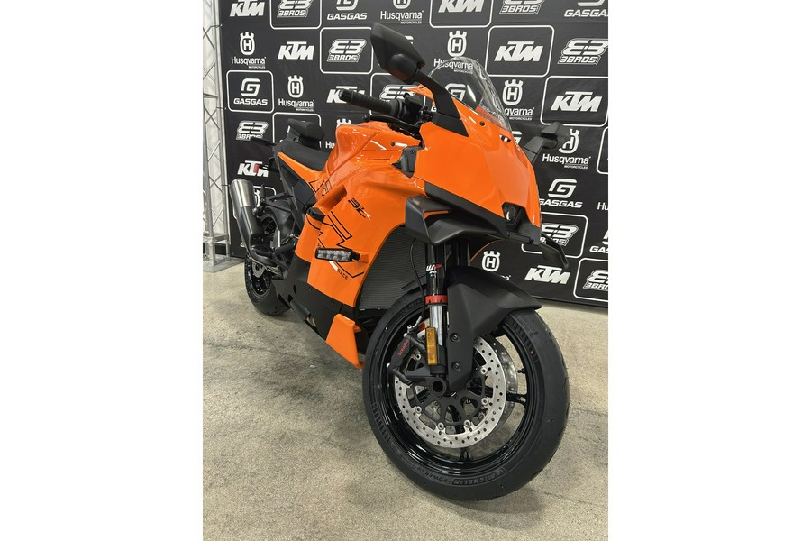 2026 KTM 990 RC R