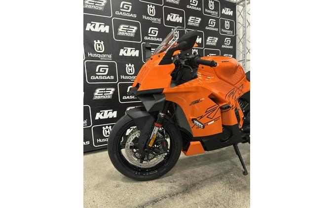 2026 KTM 990 RC R
