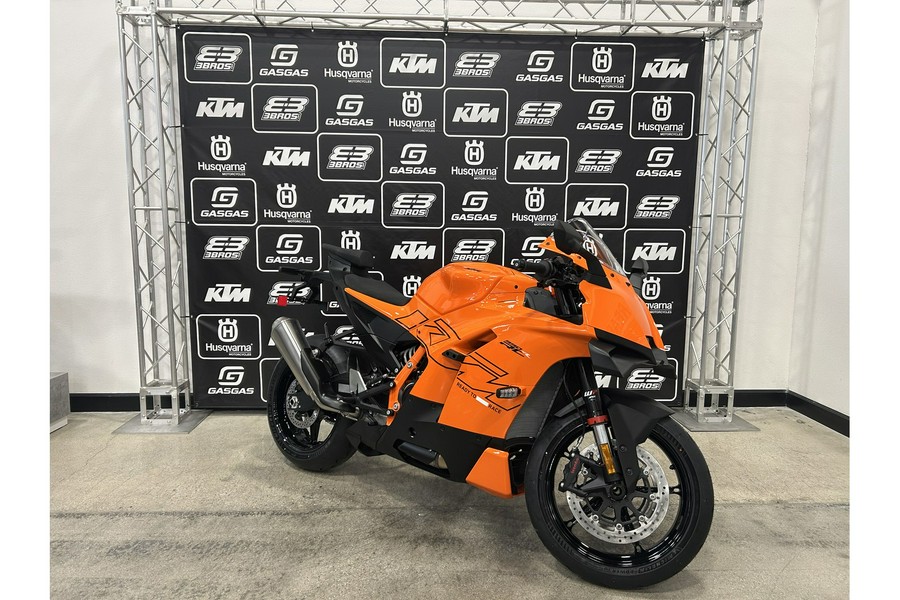 2026 KTM 990 RC R