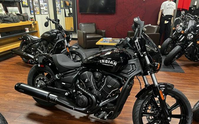 2025 Indian Sport Scout Limited +Tech Black Metallic