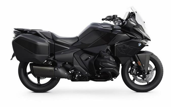 2026 BMW R 1300 RT Triple Black