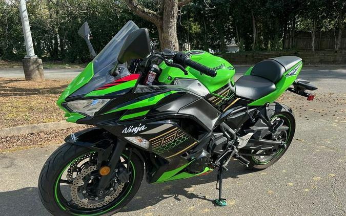 2020 Kawasaki Ninja® 650 KRT Edition