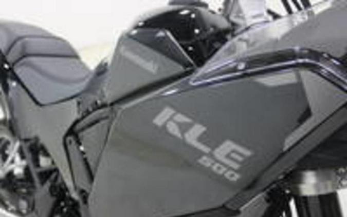 2026 Kawasaki KLE 500 ABS