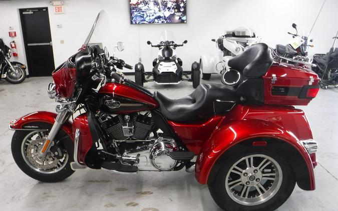 2012 Harley-Davidson Trike FLHTCUTG - Tri Glide Ultra Classic